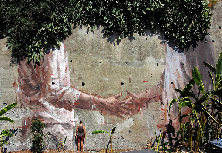 Академический стрит-арт Borondo on iStar Design Blog on www.istardesign.com
